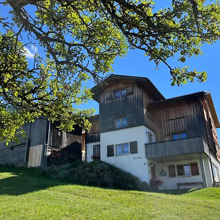 Casa Runs 7113 Camuns, Val Lumnezia Holiday home