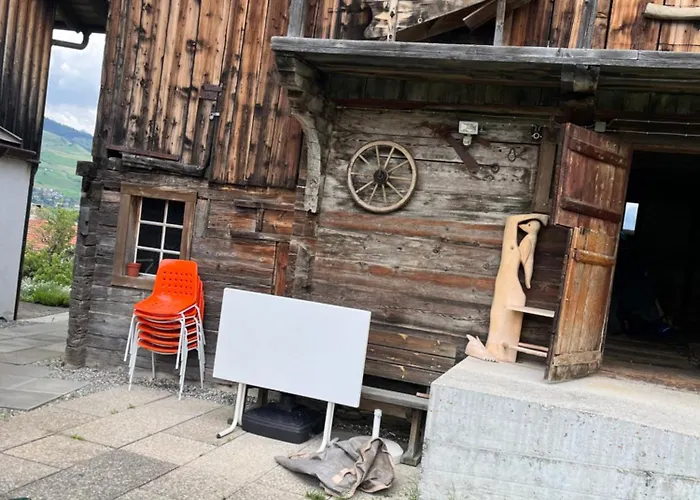 Tatil Evi Casa Runs 7113 Camuns, Val Lumnezia *