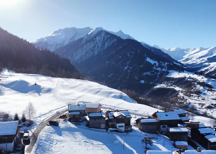 Casa Runs 7113 Camuns, Val Lumnezia Tatil Evi *